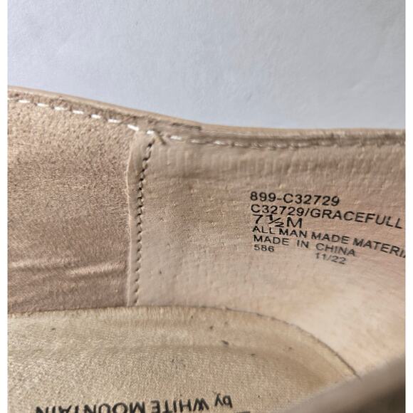 Cliff's by White Mountain Women's Size 7.5 Gracefully Smooth Taupe Loafers - Picture 11 of 16